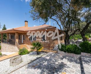Exterior view of House or chalet for sale in Colmenarejo  with Heating, Private garden and Terrace