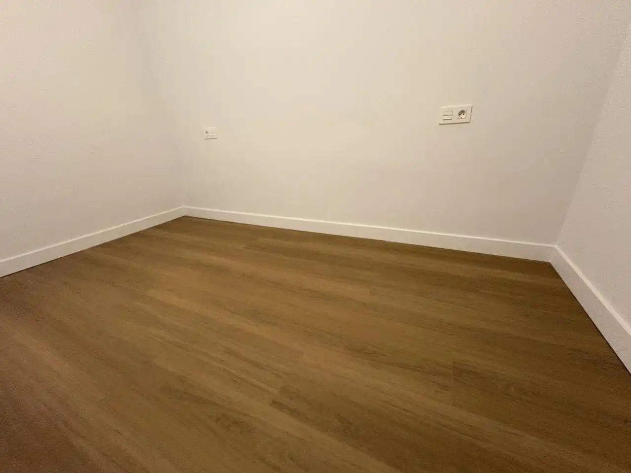 Schlafzimmer von Wohnung zur Miete in Madrid mit Klimaanlage und Heizung