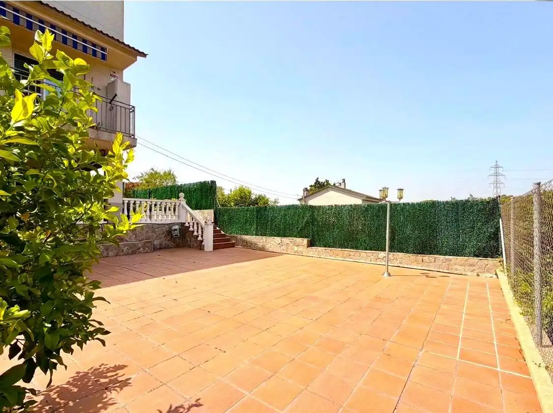 Maison avec terrasse à vendre à Carrer Carrer Penedès, imagen 55