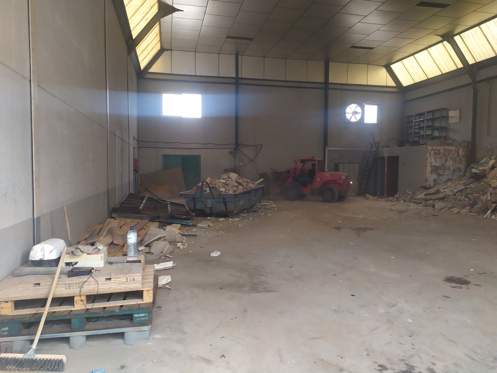 Nau industrial en venda en Alcantarilla