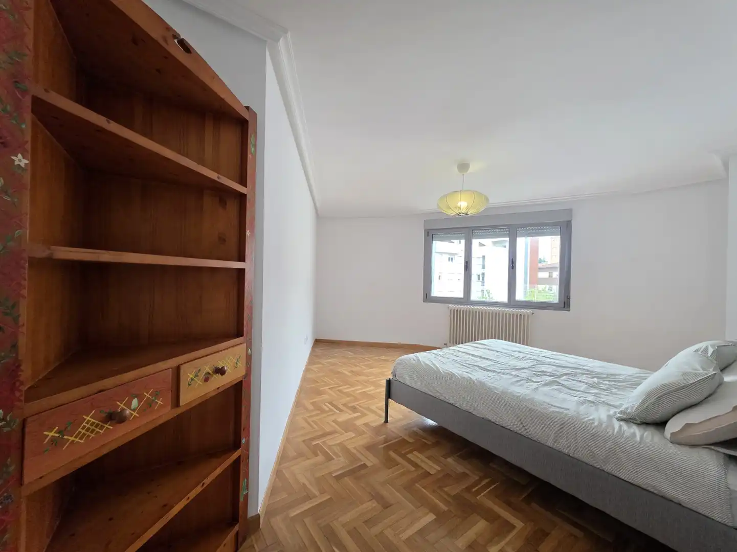 Bedroom of Flat for rent in Siero  with Heating, Parquet flooring and Terrace