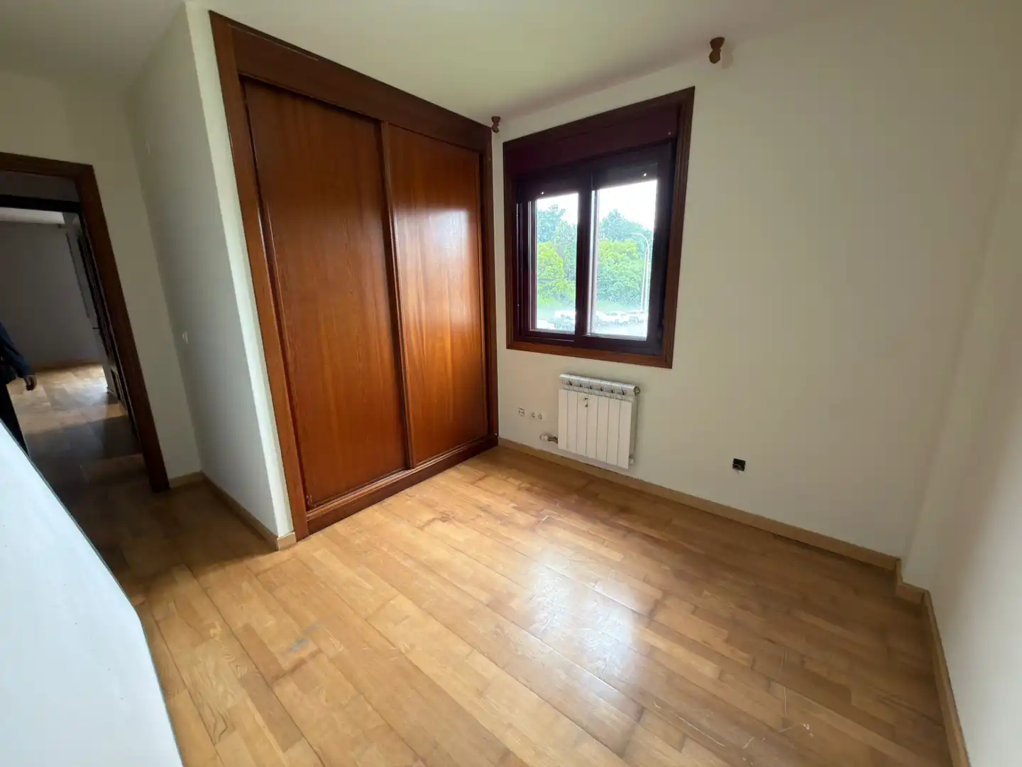 Habitación de Piso en venta en Pontevedra Capital  con Calefacción, Parquet y Trastero