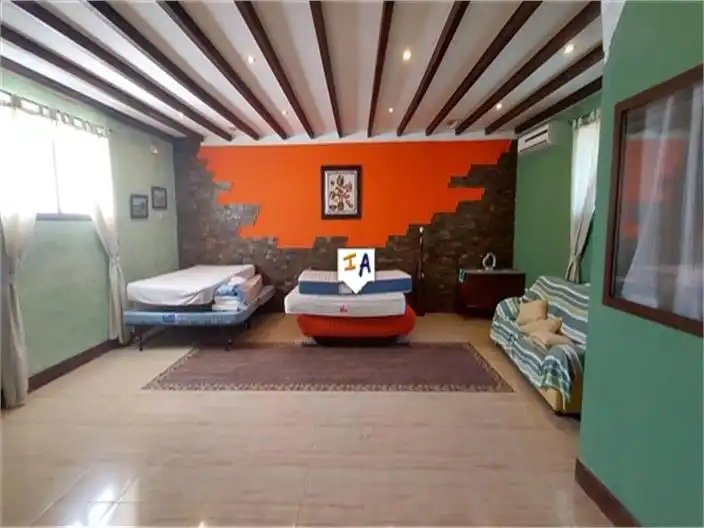 Local en venta en Luque con Aire acondicionado y Internet