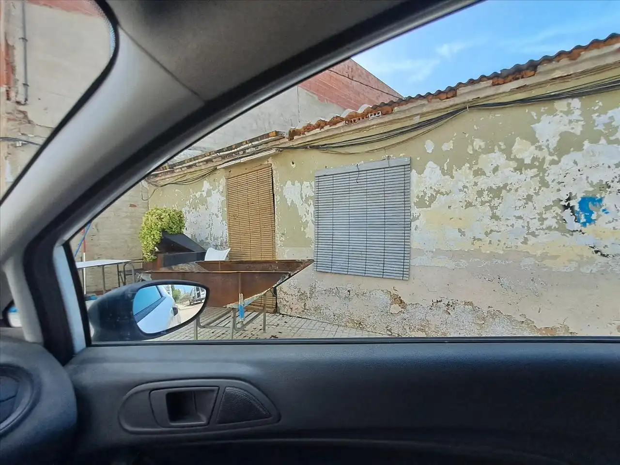 Parking of Detached homes for sale in Carlet, Valencia
