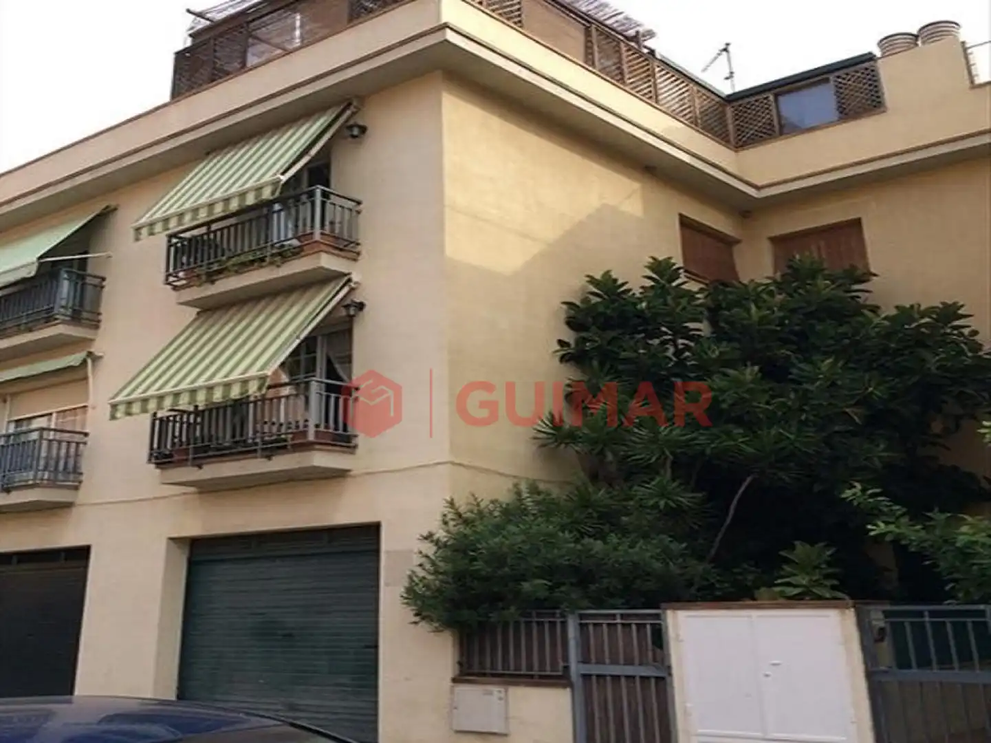 Vista exterior de Casa o xalet en venda en El Prat de Llobregat