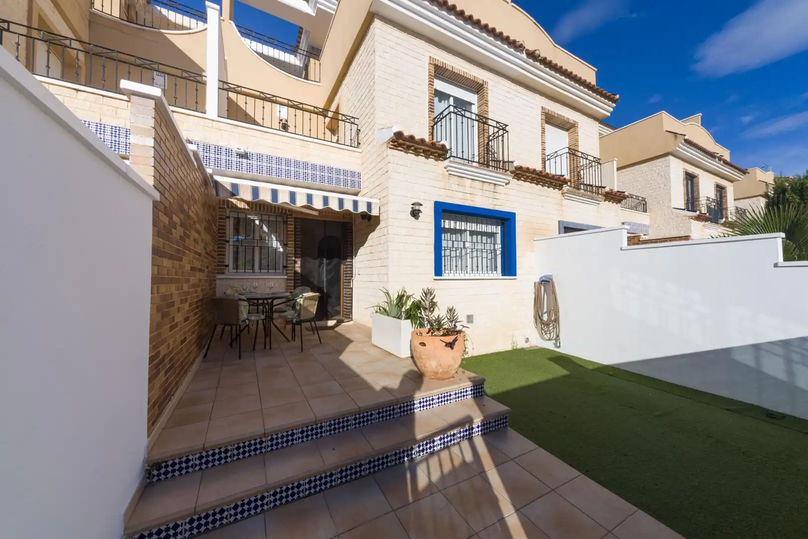 Casa amb terrassa en venda a Avenida de Europa, imagen 6