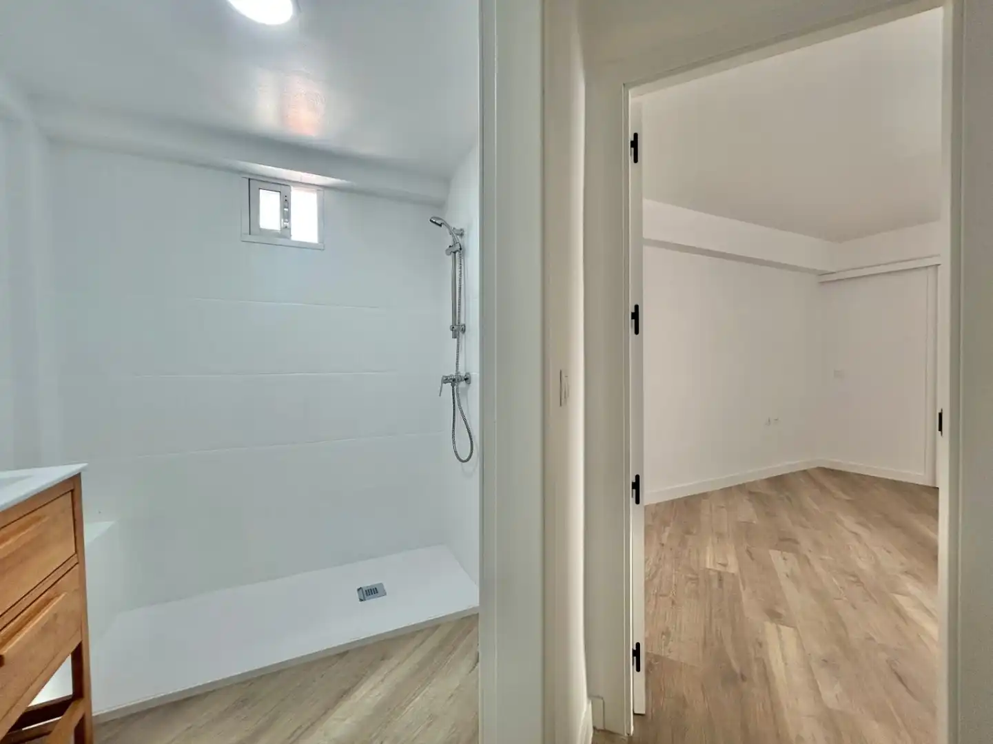 Bathroom of Apartments for sale in Málaga  with Air Conditioner and Internet