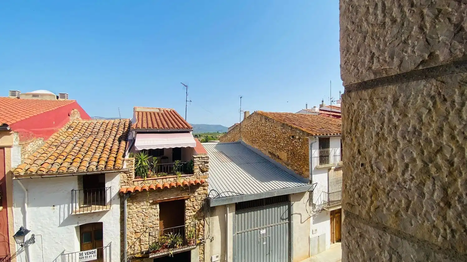 Vista exterior de Casa o chalet en venta en Vilanova d'Alcolea con Aire acondicionado, Terraza y Trastero