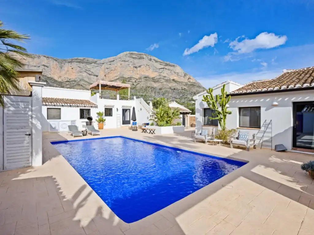 Vista exterior de Casa o chalet en venta en Jávea / Xàbia