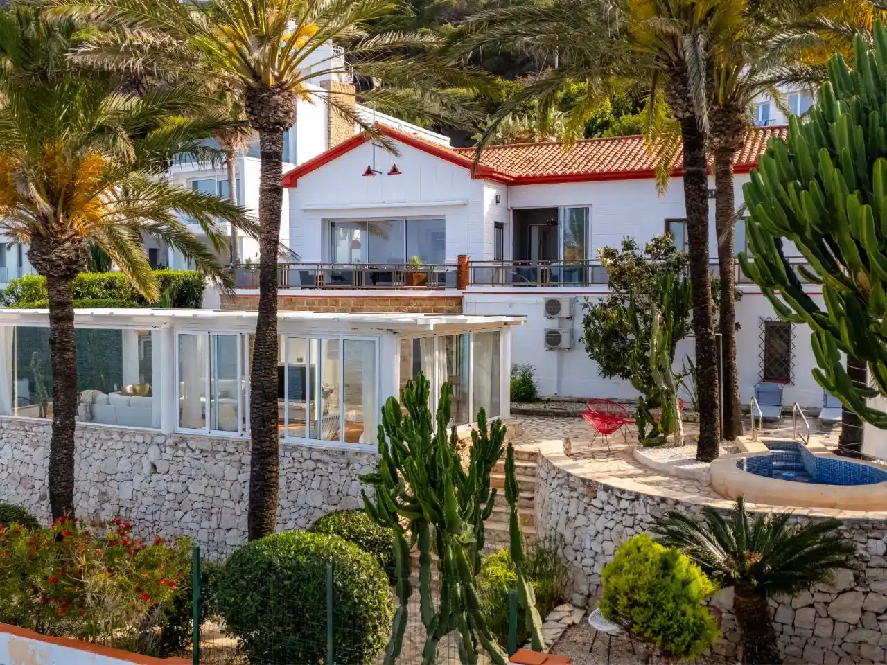 Exterior view of Flat for rent in Dénia  with Air Conditioner, Private garden and Parquet flooring