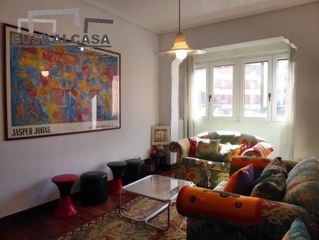 Living room of Flat for sale in Bilbao   with Heating