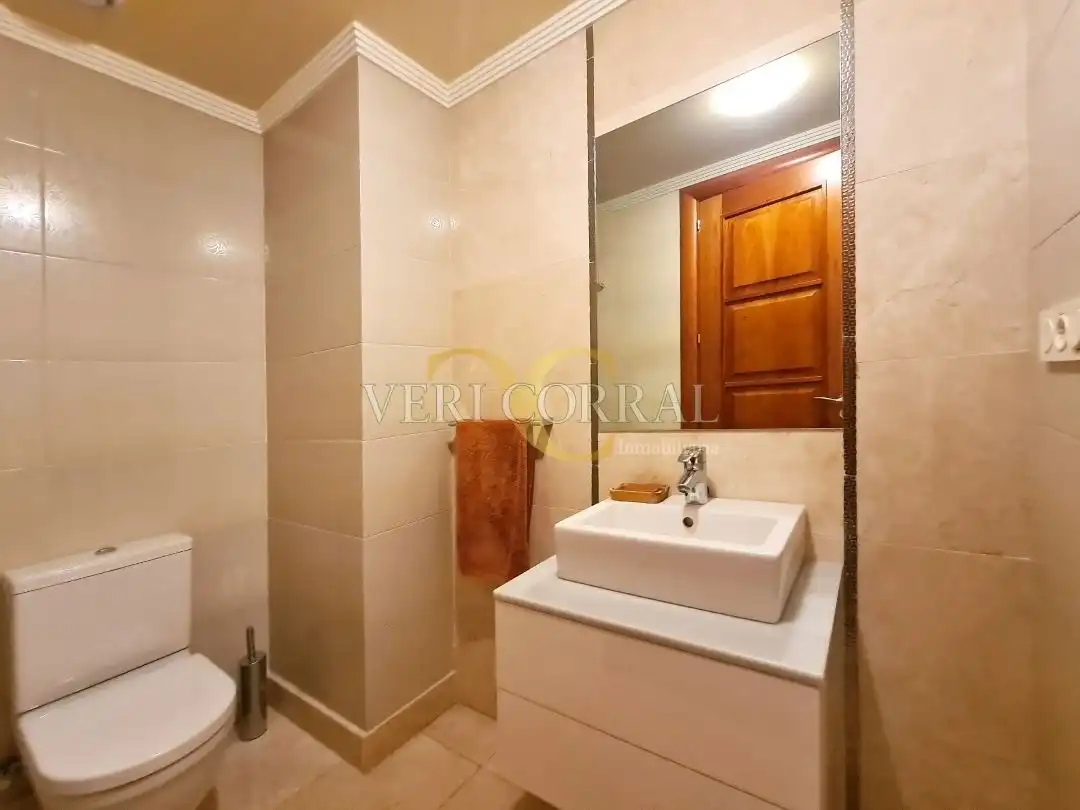 Bathroom of Flat for sale in Oviedo   with Heating, Terrace and Storage room