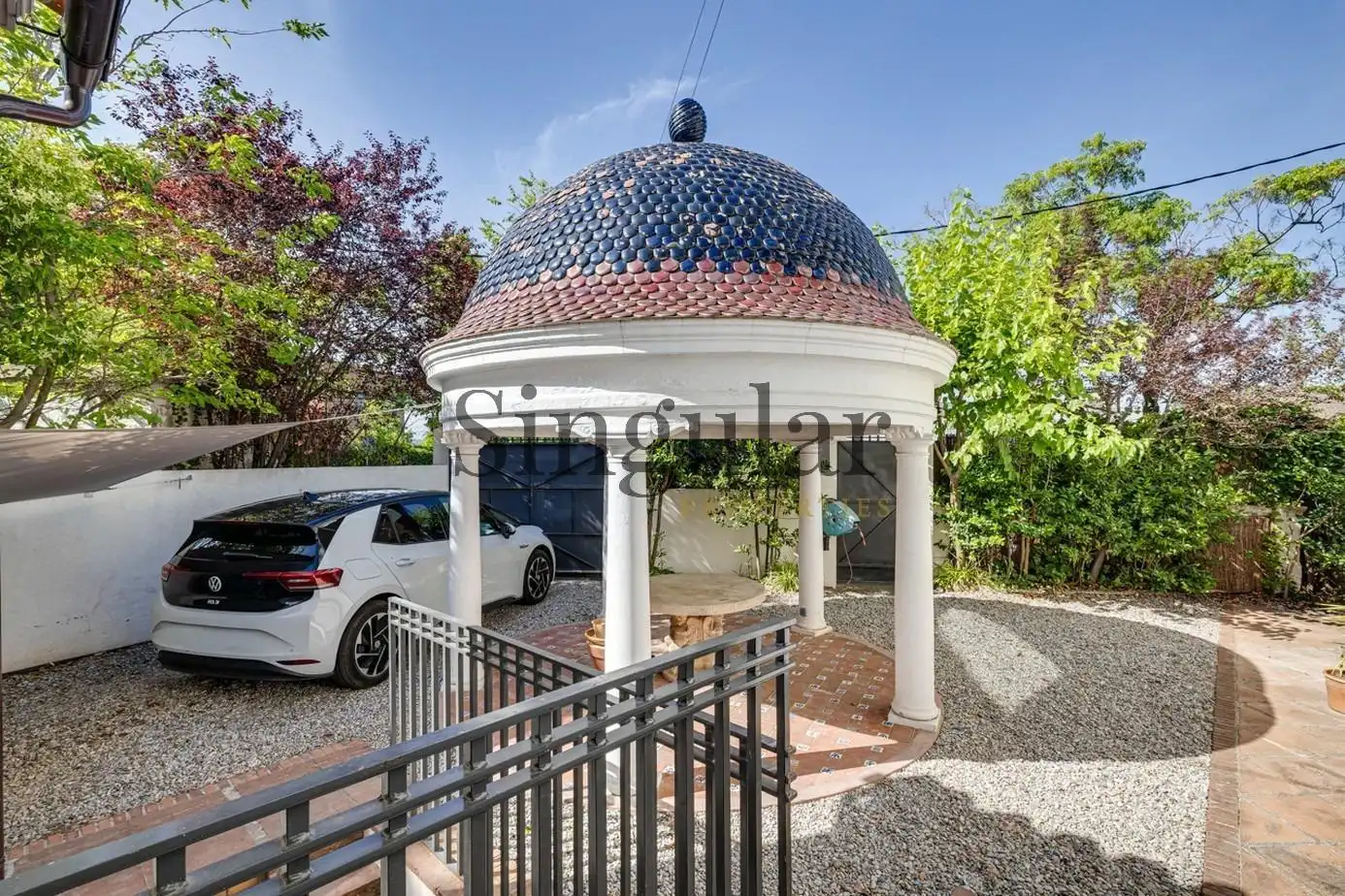 Terrassa de Casa o xalet en venda en Sant Cugat del Vallès amb Calefacció, Jardí privat i Traster