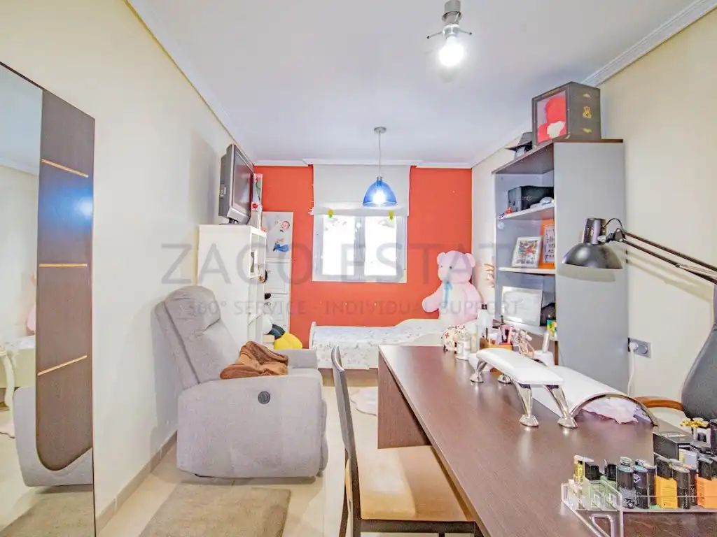 Habitación de Casa adosada en venta en La Nucia