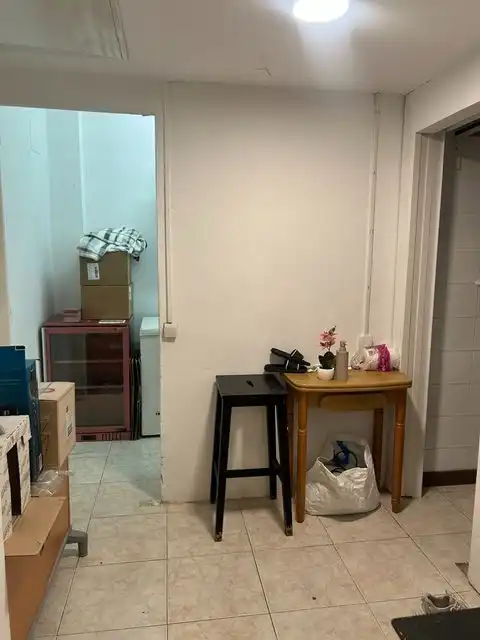 Local comercial en traspàs a Les Corts, imagen 10