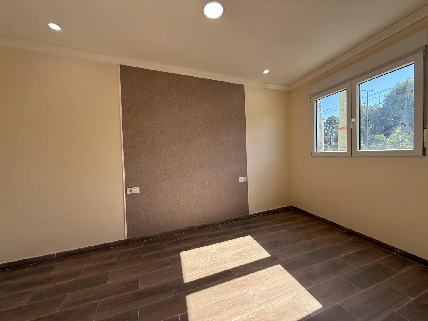Maison mitoyenne avec jardin à vendre à Avenida Infanta Elena