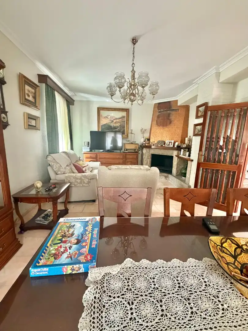 Sala d'estar de Casa o xalet en venda en Peñamefecit - Avda Barcelona