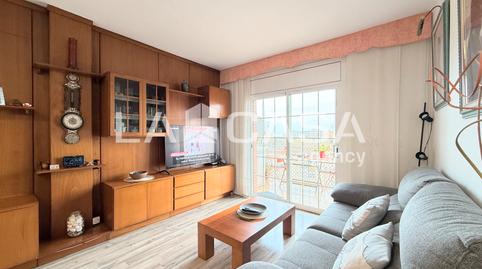 Foto 3 de Piso en venta en Llefià, Badalona