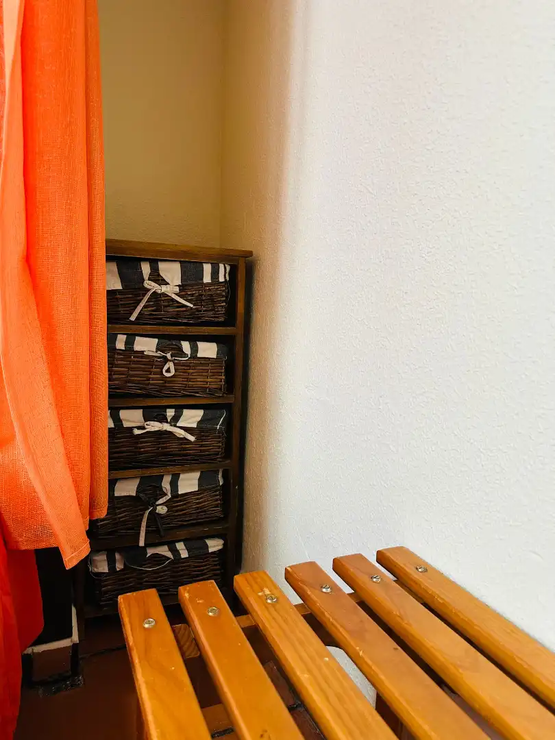 Estudio de alquiler en Calle Capuchinas, 8, Centro - Sagrario