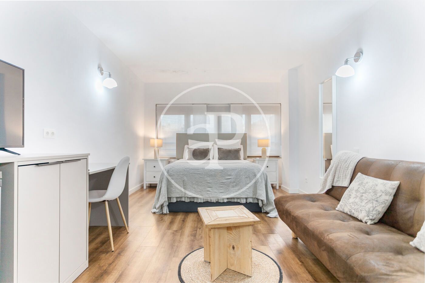 Exterior view of Flat for sale in  Valencia Capital  with Air Conditioner and Heating