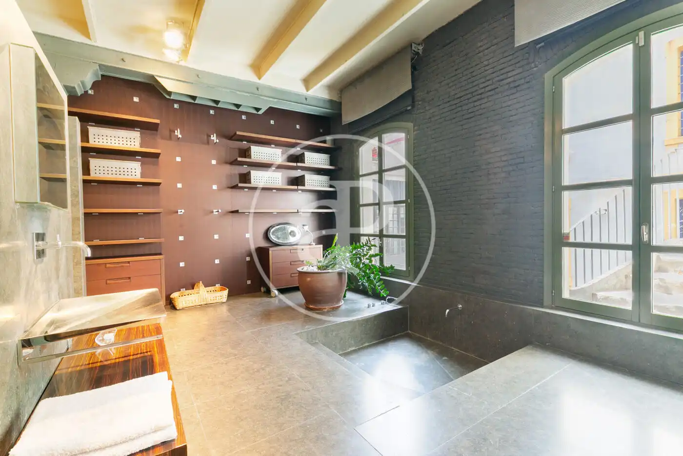 Baño de Piso de alquiler en Barcelona con Aire acondicionado, Calefacción y Amueblado