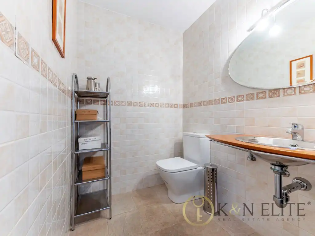 Bany de Àtic en venda en Alicante / Alacant amb Jardí privat, Terrassa i Piscina
