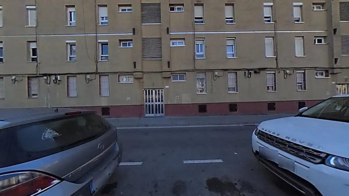 Parking de Piso en venta en Sabadell con Balcón