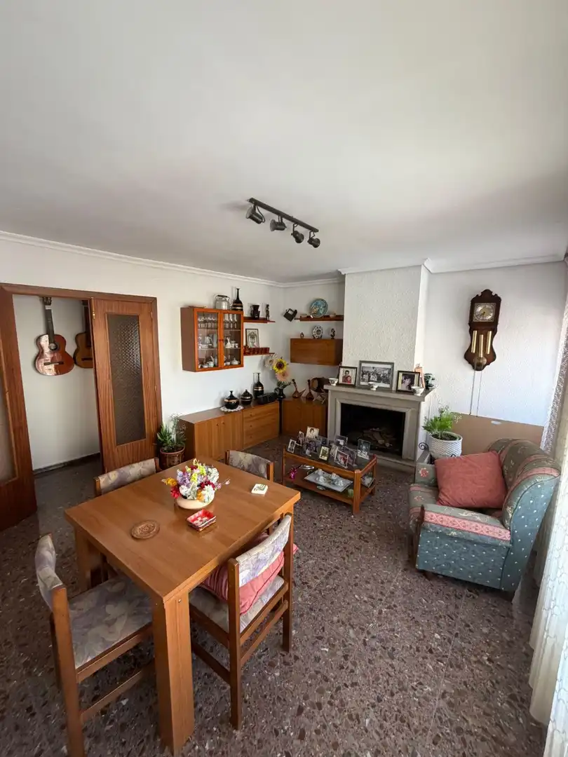 House with terrace for sale in Oeste, imagen 3