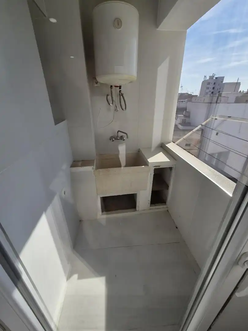 Bany de Pis de lloguer en Vila-real amb Parquet i Terrassa