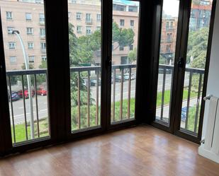 Balcony of Flat to rent in  Madrid Capital  with Air Conditioner, Heating and Parquet flooring