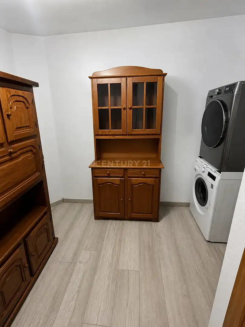 Cuina de Casa o xalet en venda en Cáceres amb Jardí privat i Piscina