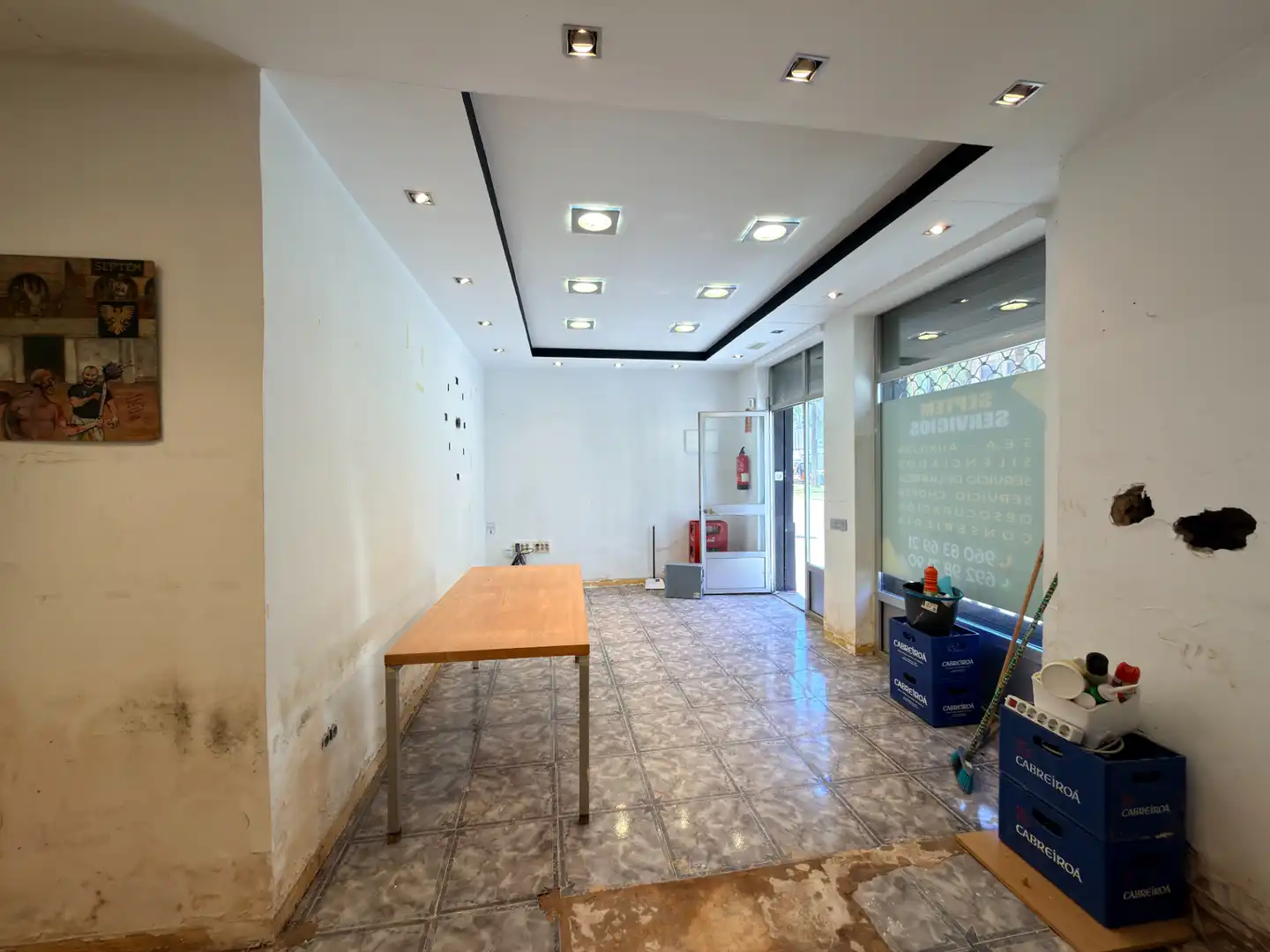 Office for sale in Valencia  with Air Conditioner, Heating and Alarm