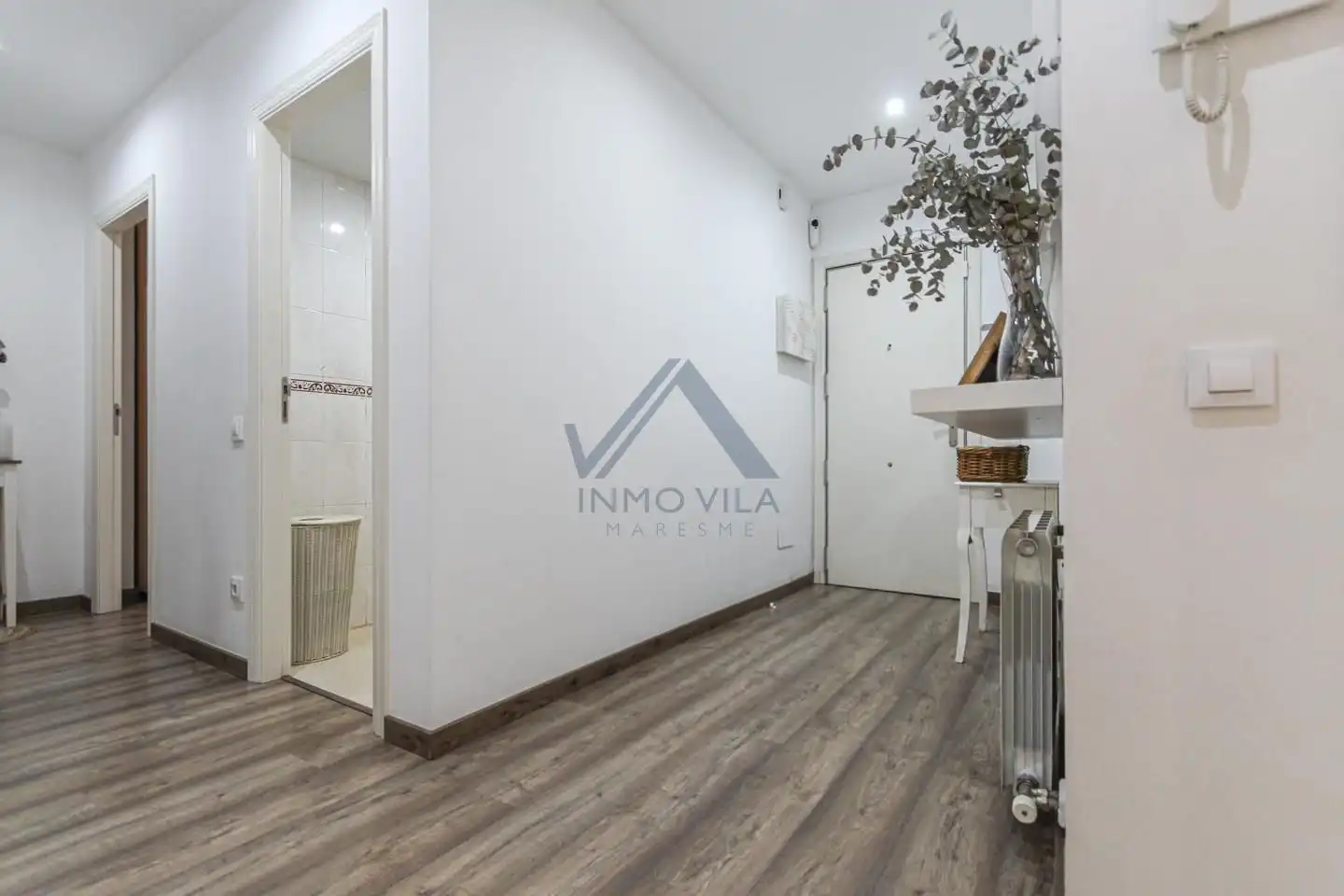 Wohnung zum Verkauf in Montcada i Reixac mit Klimaanlage, Terrasse und Möbliert