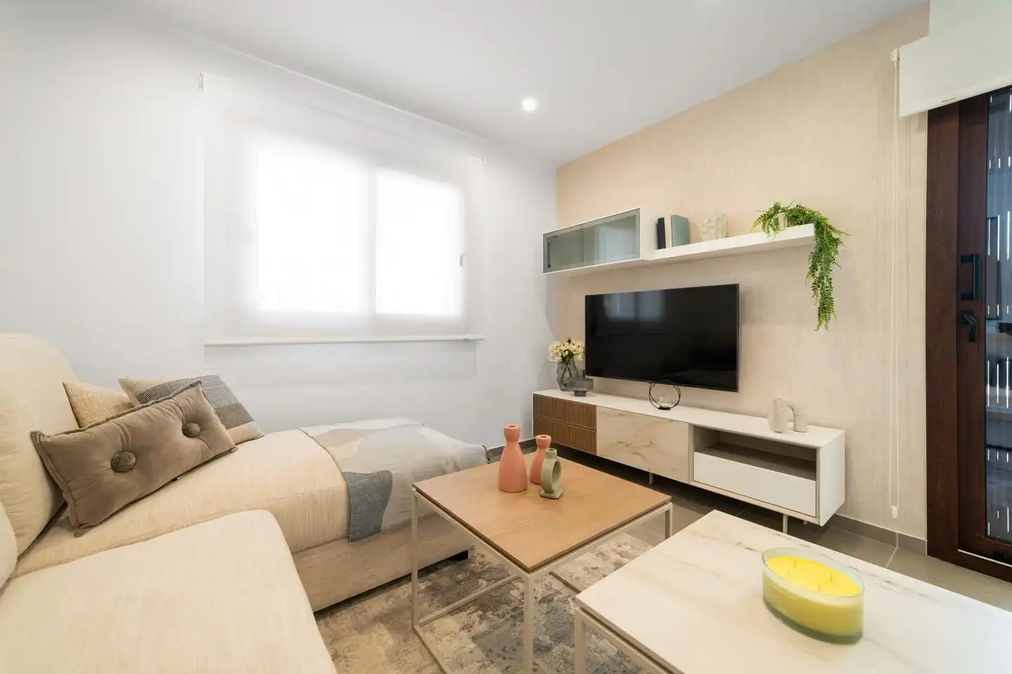 Living room of Flat for sale in San Juan de los Terreros