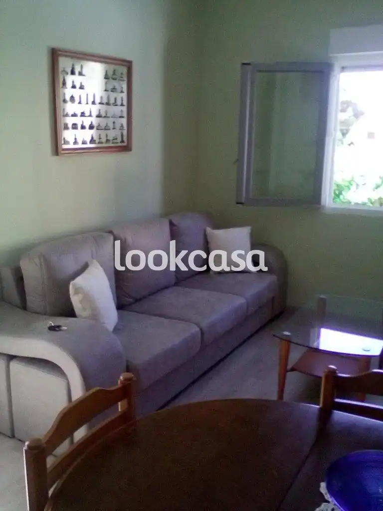 Wohnzimmer von Wohnung zum Verkauf in Sanxenxo mit Privatgarten, Terrasse und Möbliert