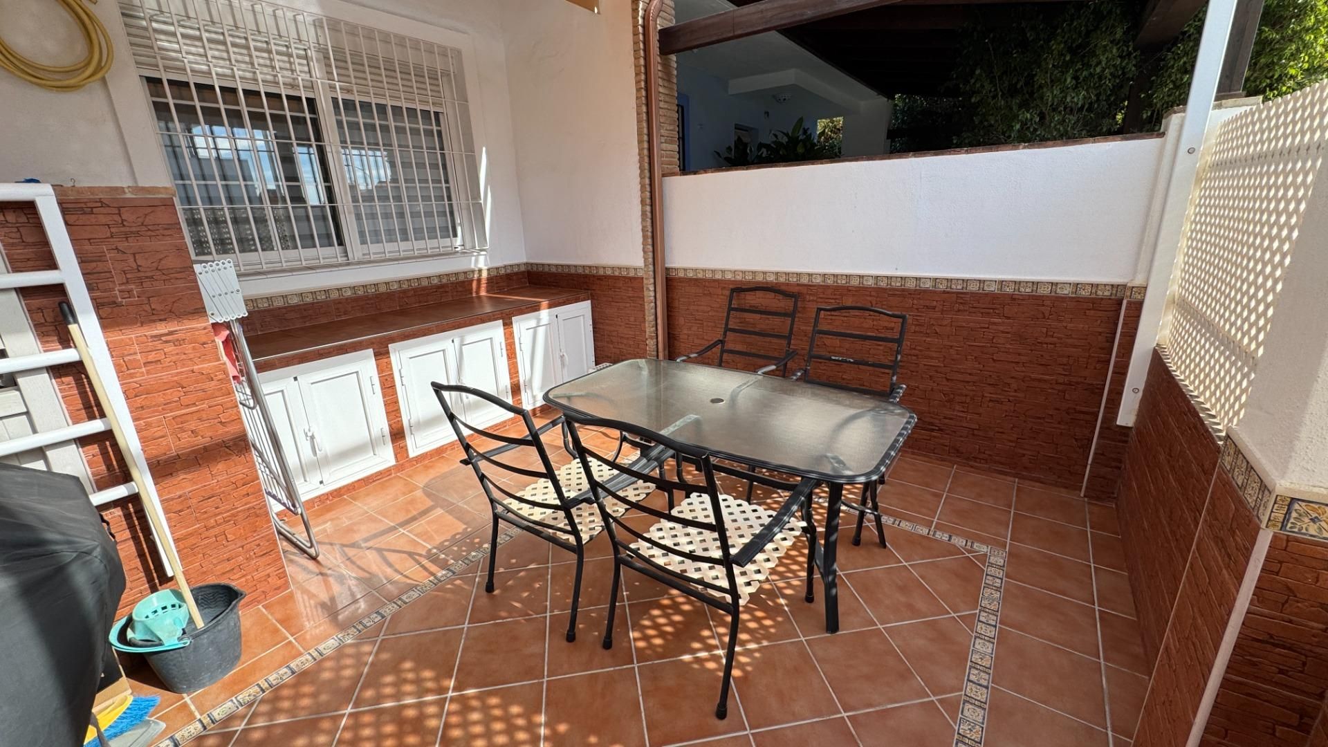Jardí de Casa adosada en venda en Rincón de la Victoria amb Aire condicionat, Terrassa i Piscina comunitària