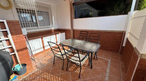 Foto 3 de Casa adosada en venta en Calle Calle de Pepa Flores González, 17, Lo Cea, Málaga