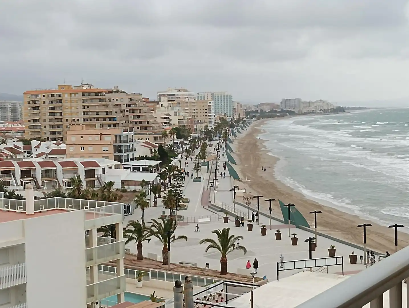 Vista exterior de Piso en venta en Oropesa del Mar / Orpesa con Terraza y Balcón