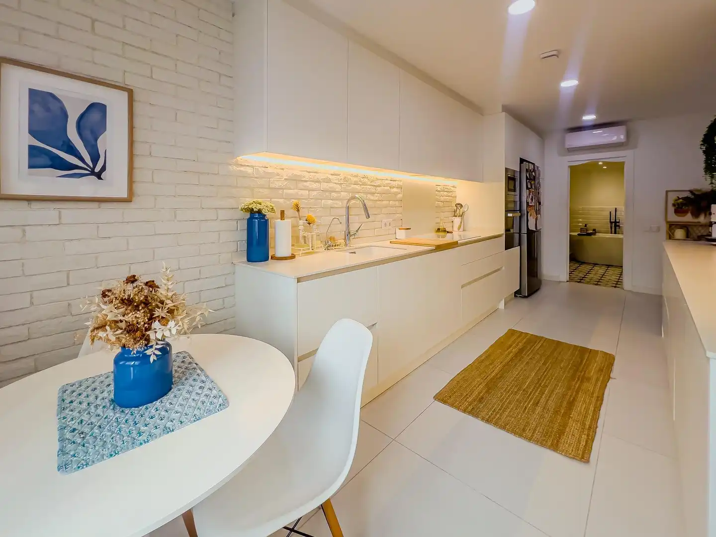 Cocina de Casa o chalet en venta en Molins de Rei con Aire acondicionado, Calefacción y Terraza
