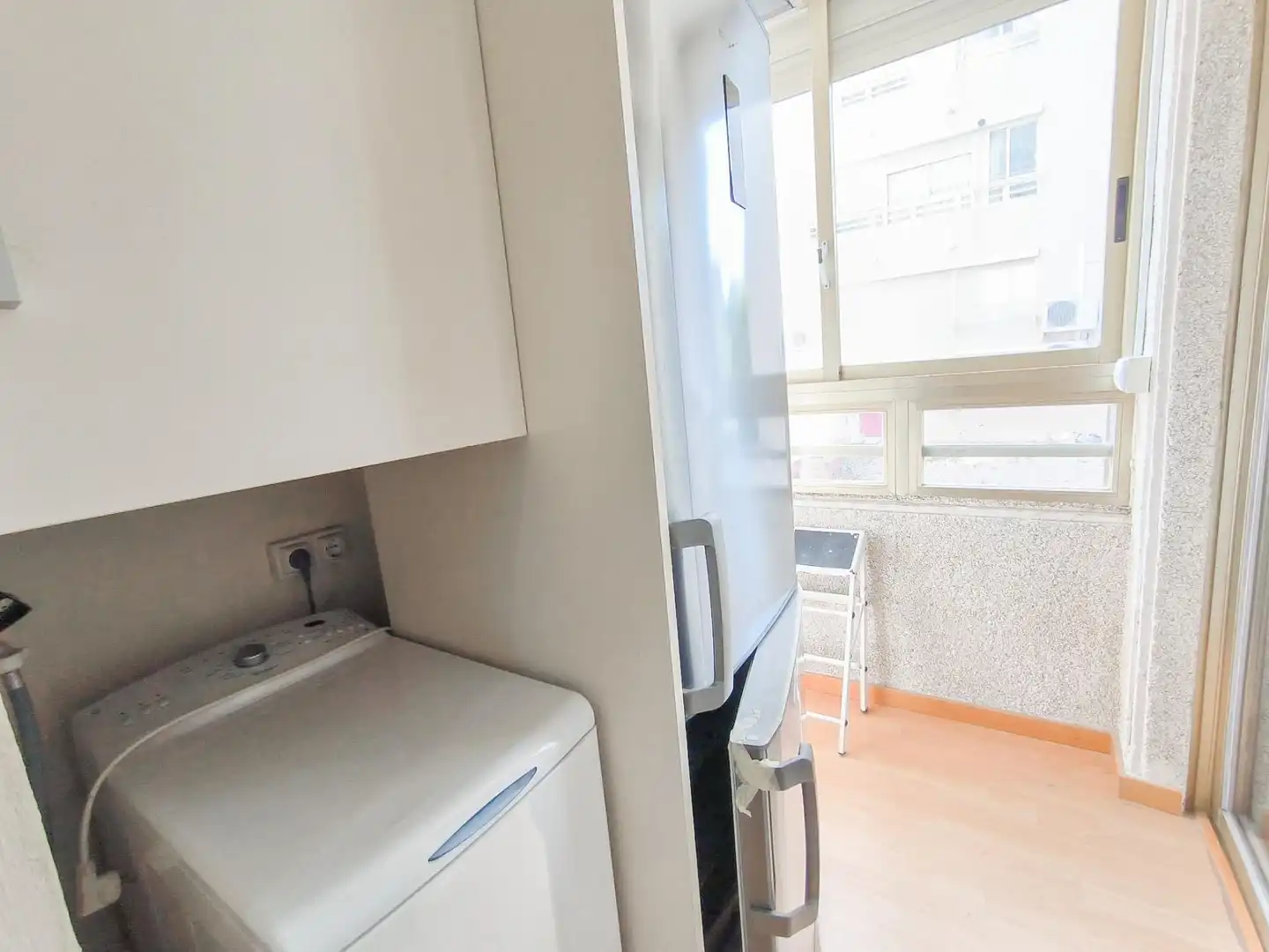 Cuina de Apartament en venda en Benidorm amb Aire condicionat, Jardí privat i Moblat