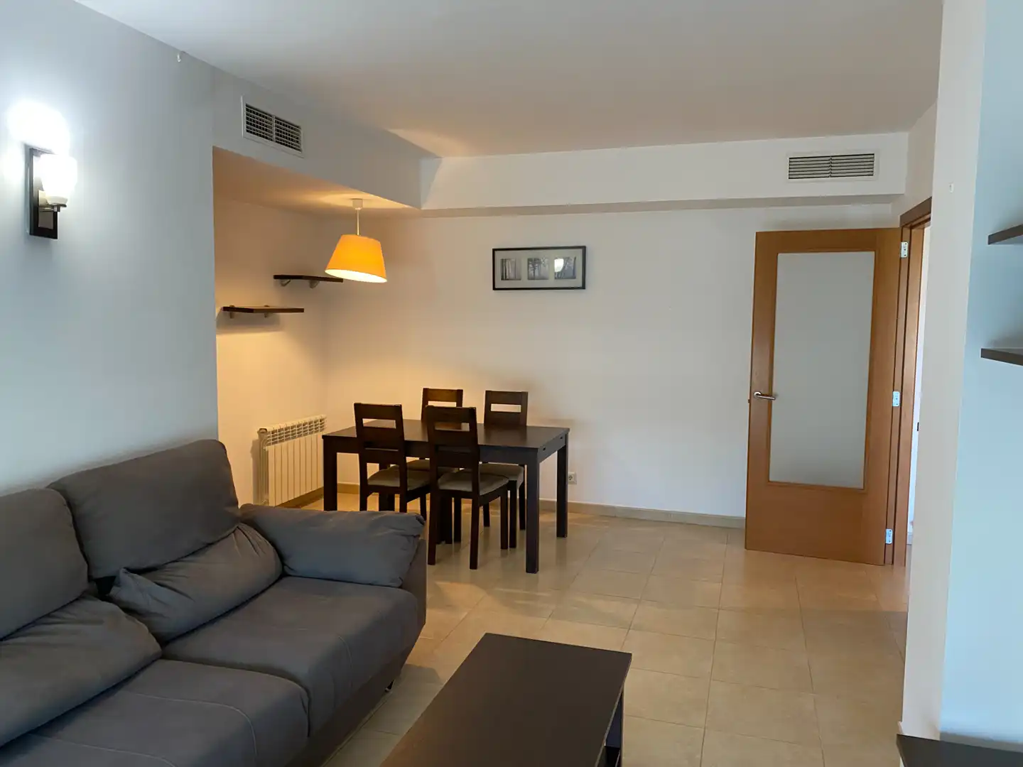 Sala d'estar de Pis en venda en Tarragona amb Aire condicionat, Calefacció i Traster