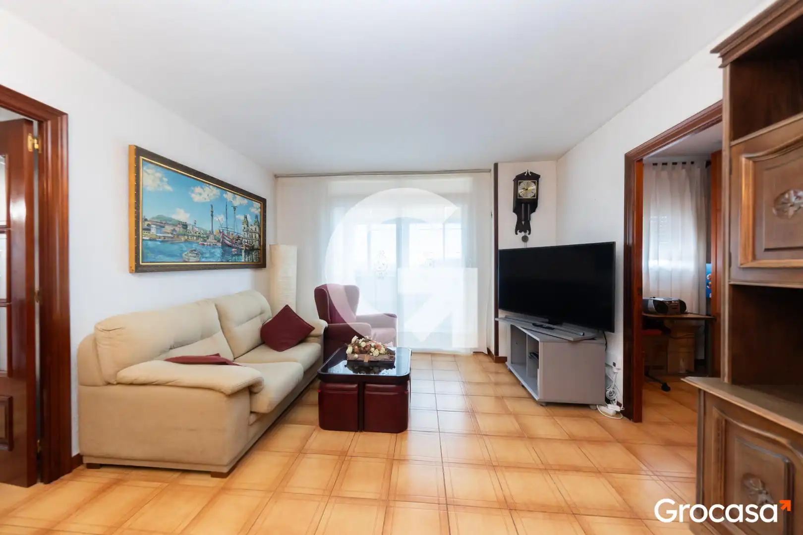 Living room of Flat for sale in L'Hospitalet de Llobregat  with Heating, Oven and Balcony