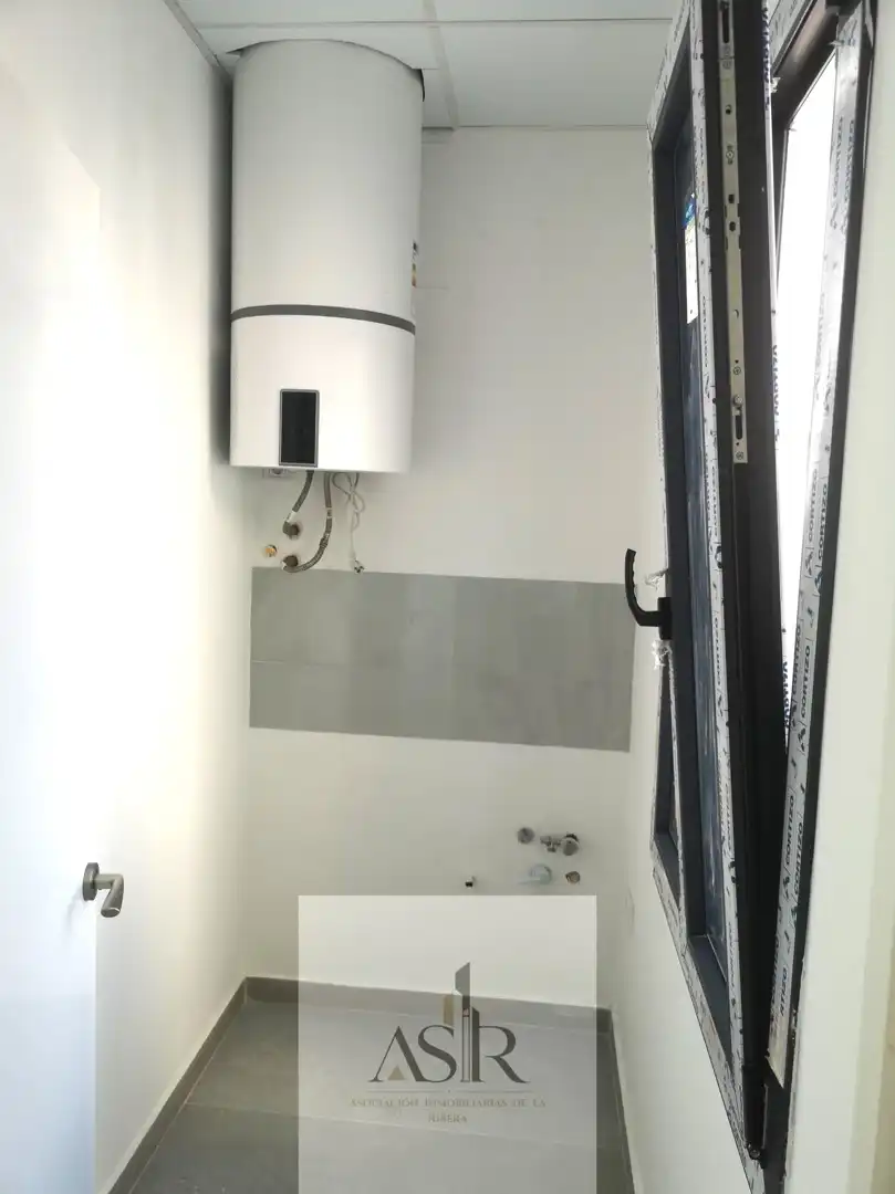 Bathroom of Flat for sale in Alzira  with Terrace