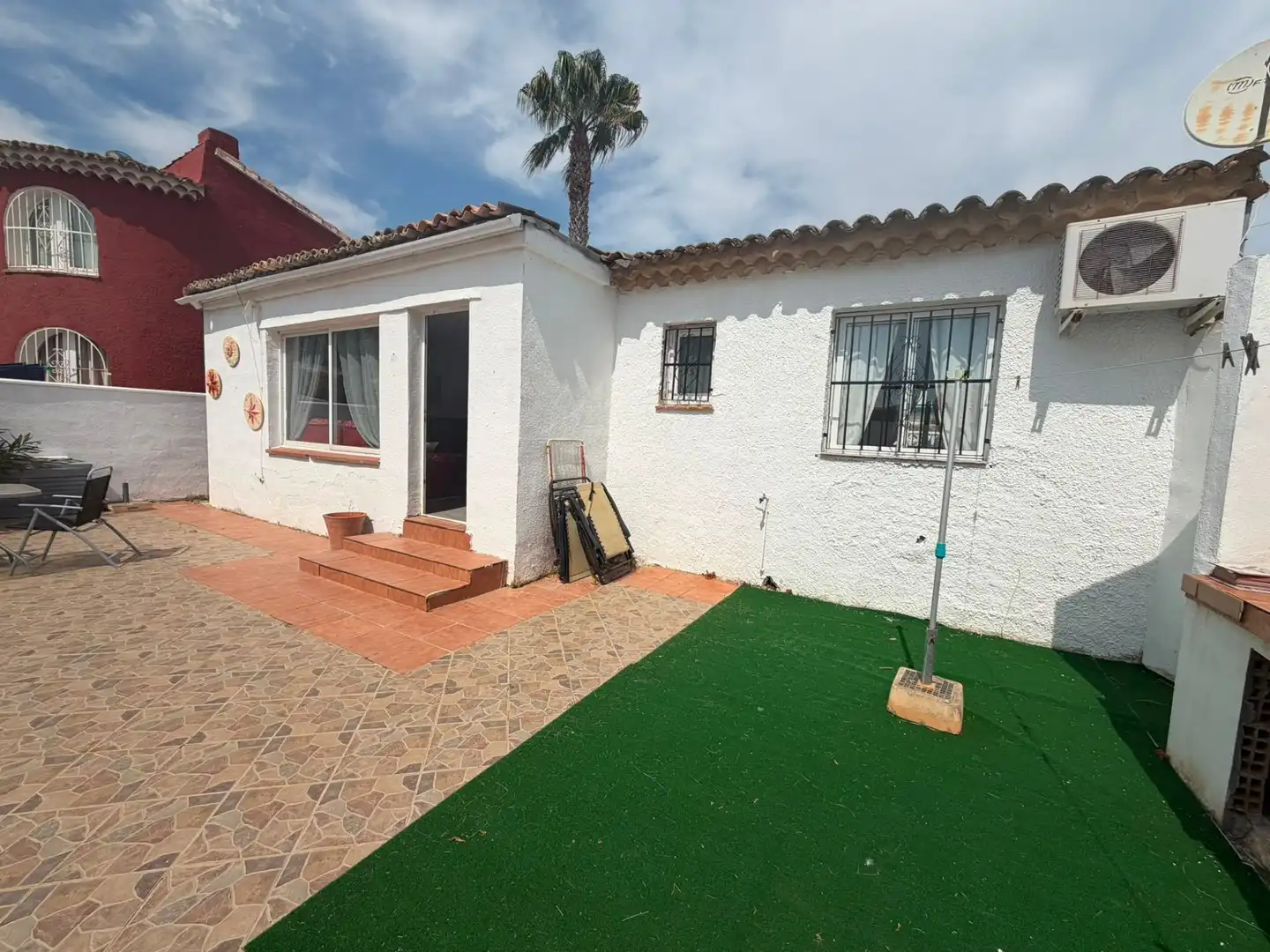 Exterior view of Houses for sale in Dénia  with Air Conditioner, Private garden and Terrace