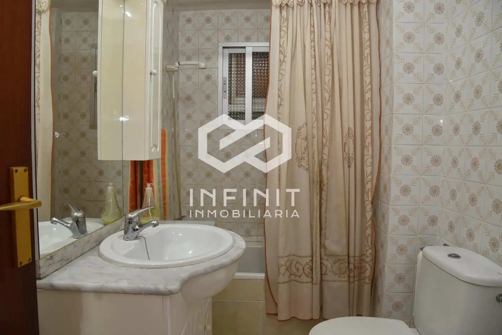 Flat with lift for sale in Reyes Católicos, imagen 45