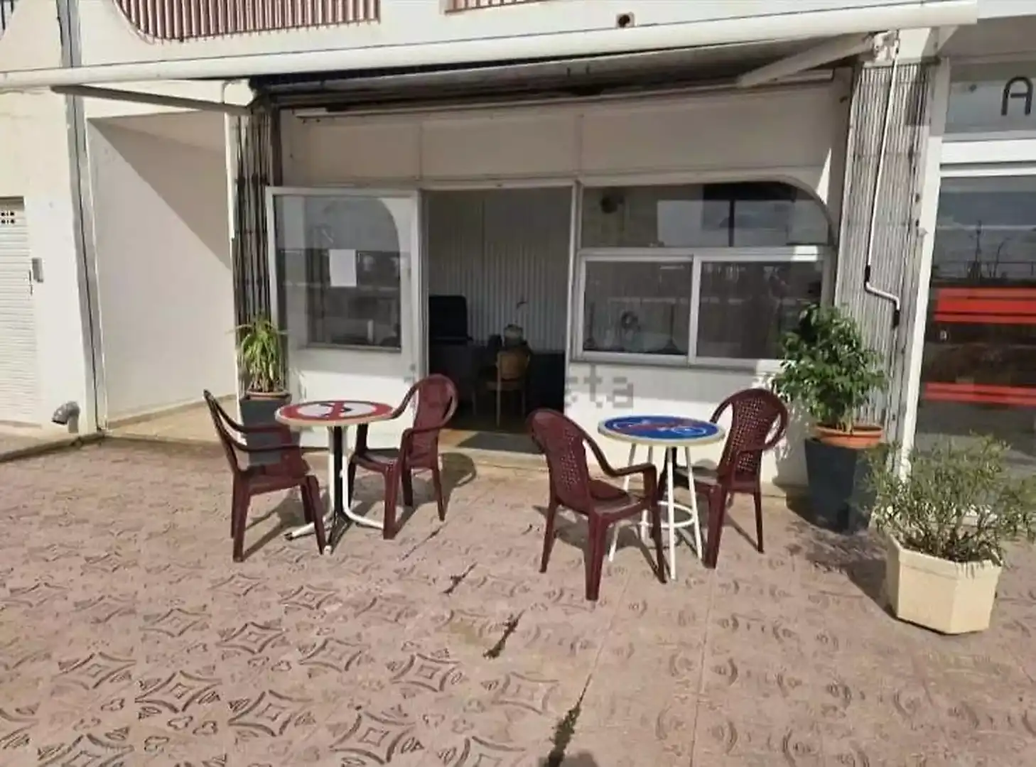 Local comercial en venda a Sector Delta Muga 12