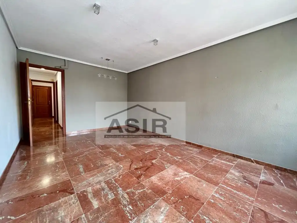 Piso de alquiler en Centre