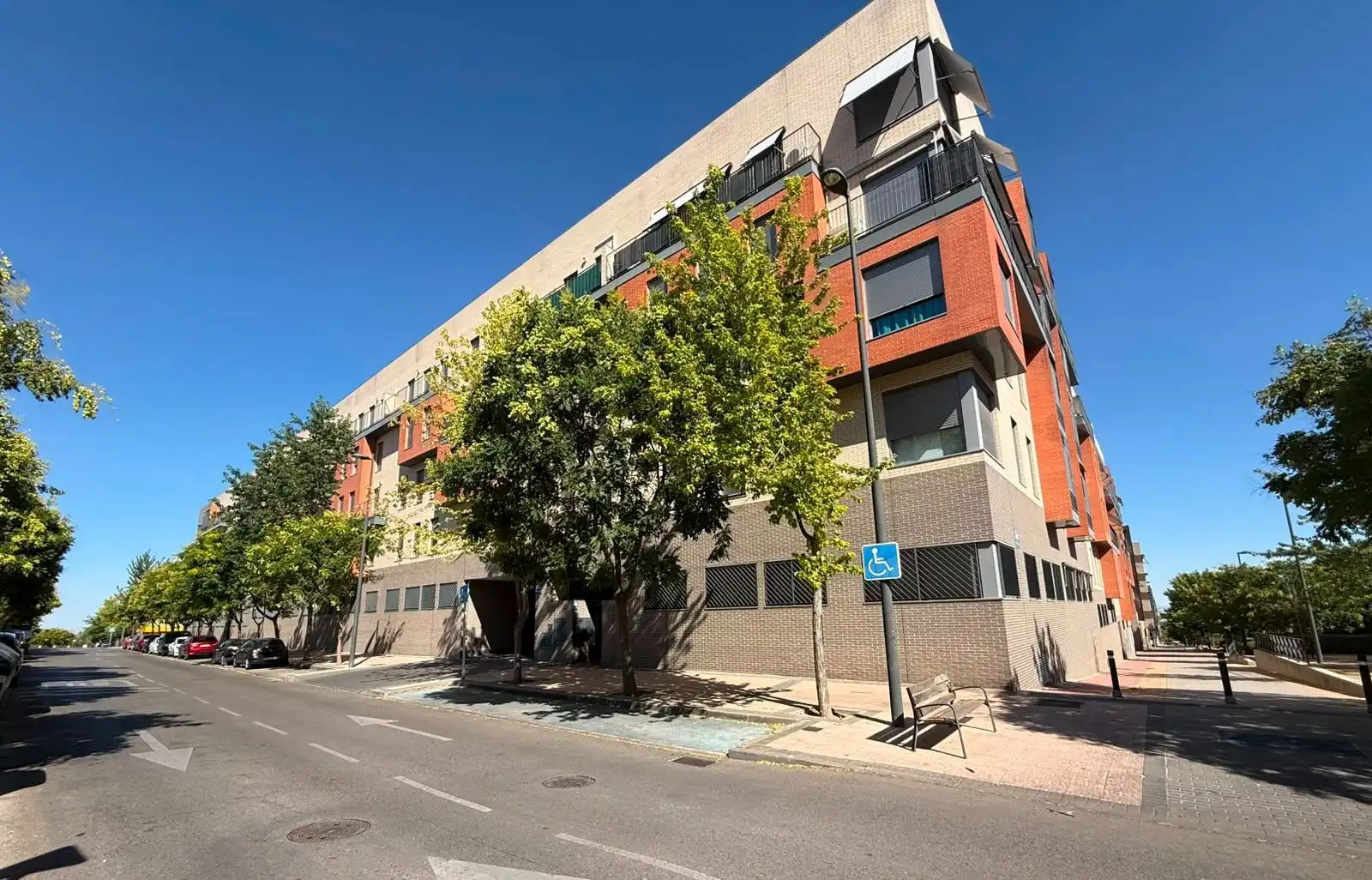Vista exterior de Pis de lloguer en Getafe amb Calefacció