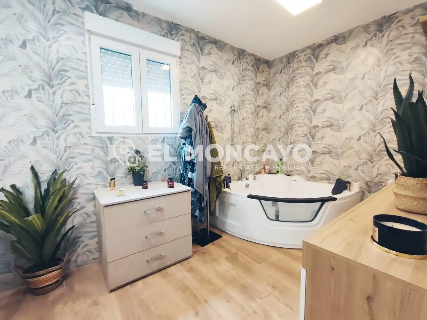 Bedroom of Houses for sale in Daya Nueva  with Air Conditioner, Heating and Private garden