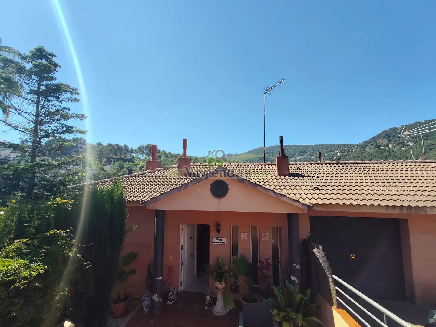 Vista exterior de Casa adosada en venta en Vallirana con Calefacción, Jardín privado y Terraza